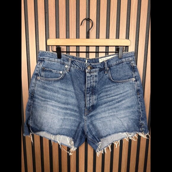 Rag & Bone Jean Shorts 32 Blue Cut Off High Rise Fray 5 Pocket Denim Button Fly - Picture 1 of 10